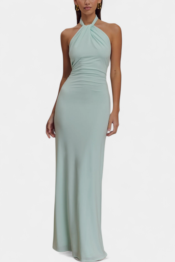 Trinity Vestido Halter Ajustado con Espalda Fruncida
