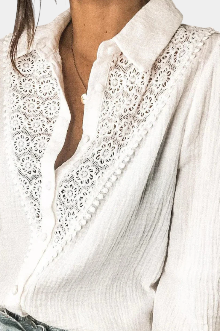 Laura - Blusa de Encaje Tess