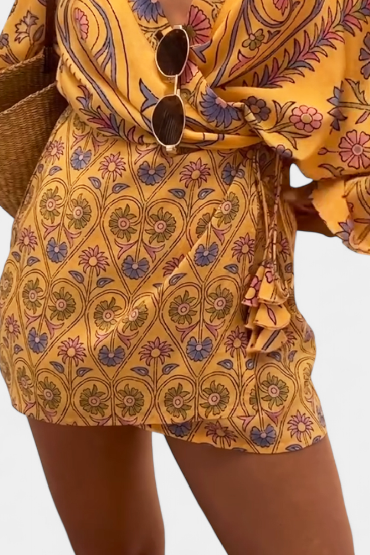 Candela - Vestido Boho con Estampado Floral y Escote en V Cruzado