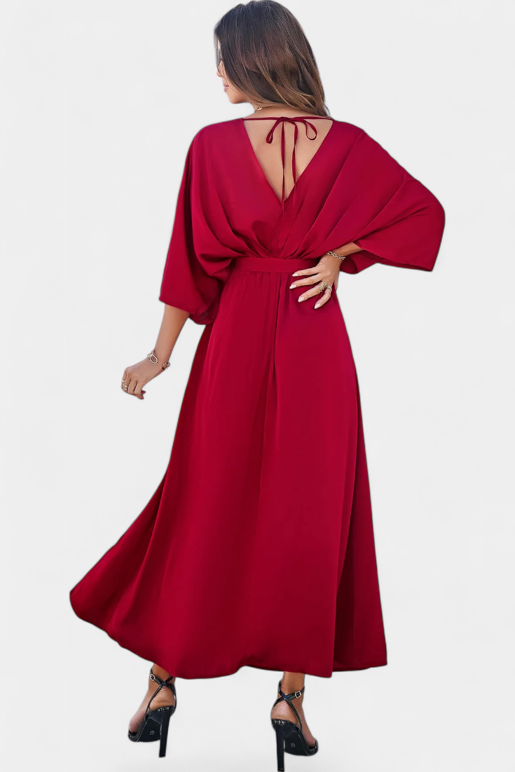 Milly - Vestido Elegante con Abertura y Lazo
